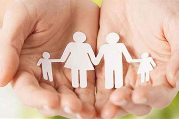 فترة الحجر الصحي.. صفحة جديدة في علاقة الآباء بأبنائهم