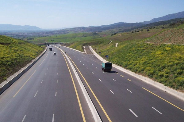 وزارة النقل تعلن تمديد صلاحية بطائق الإذن بكافة أصنافها إلى غاية فاتح يوليوز المقبل