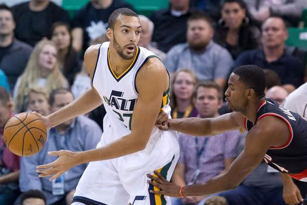 الرابطة الوطنية لكرة السلة الأمريكية ومايكروسوفت يوقعان اتفاقية لتوفير تجربة غير مسبوقة