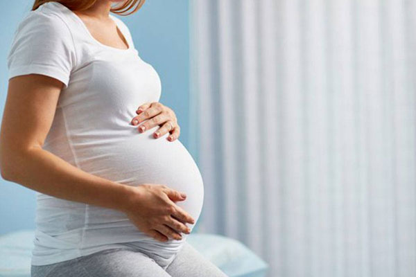 طنجة: تسجيل أول ولادة لامرأة مصابة بفيروس كورونا على صعيد الجهة