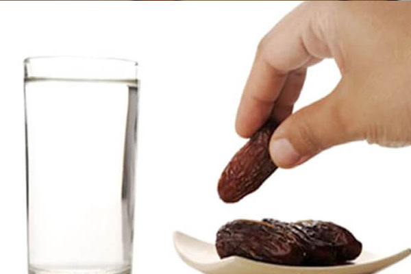 صيام “رمضان” آمن للأشخاص الأصحاء ولا يتعارض مع مكافحة جائحة كورونا