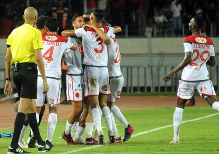 الكاف يوافق على طلب الوداد المغربي قبل مباراة الأهلي