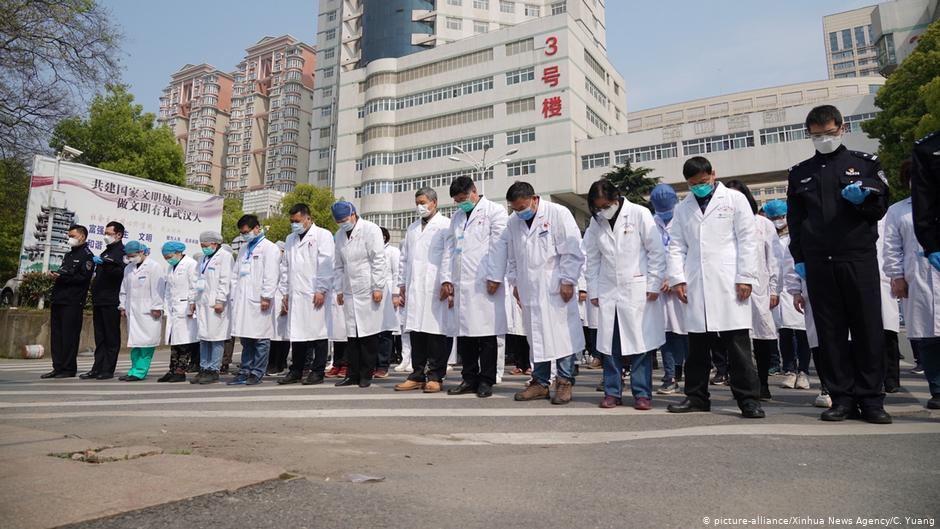 بومبيو: هناك أدلة تربط نشأة فيروس كورونا بمختبر صيني