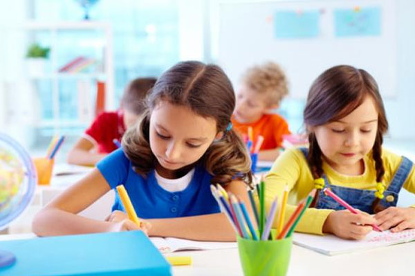 وزارة التربية الوطنية تعلن انطلاق عملية التسجيل القبلي بالسنة أولى ابتدائي عبر “مسار”