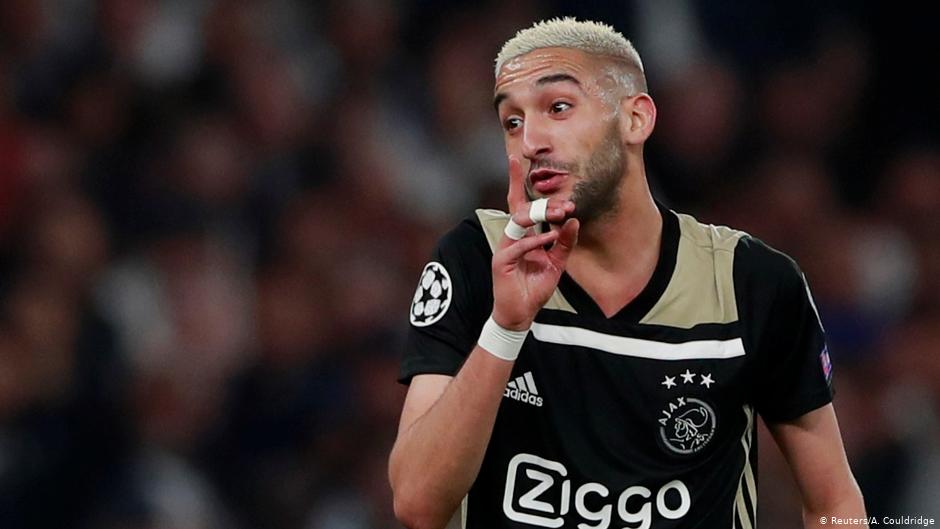 اختيار الدولي المغربي حكيم زياش أفضل لاعب فى نادي أياكس أمستردام الهولندي