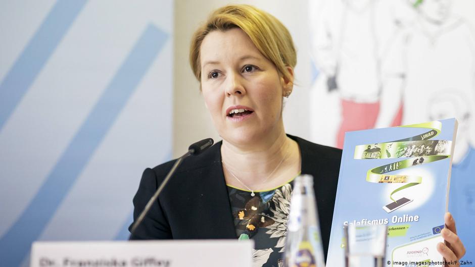 وزيرة ألمانية تدعو لاتخاذ تدابير صارمة ضد الإسلاموية