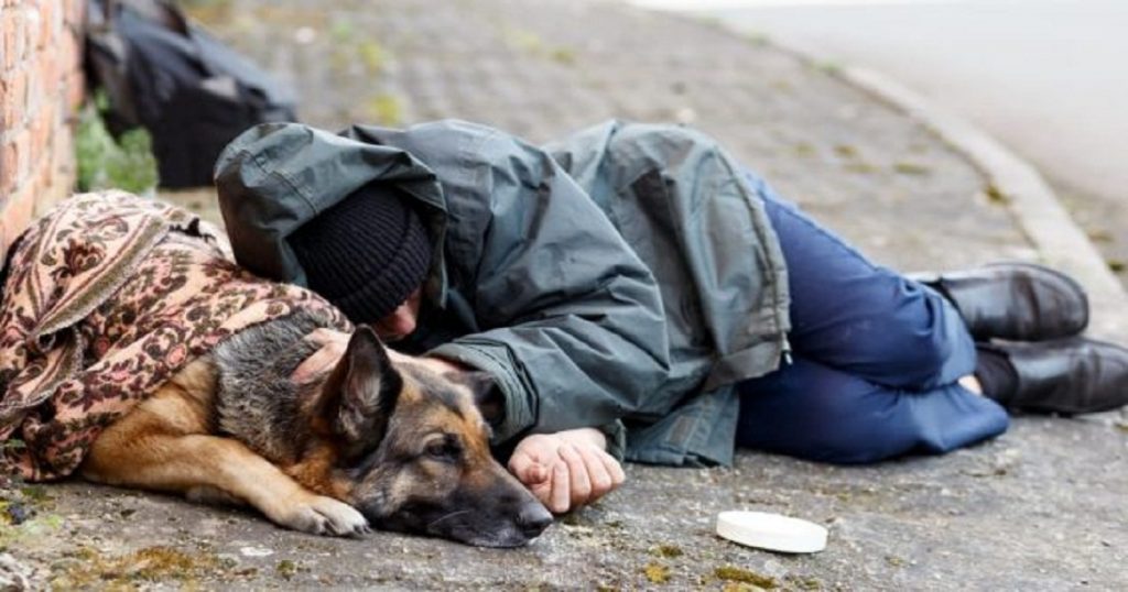 مصرع مغربيان أمس الاثنين 11 يناير في برشلونة بسبب موجة البرد القارس التي تشهدها البلاد