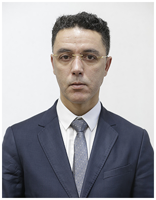 البرلماني اليوسفي : يجب تحديد زراعة الكيف في المناطق التاريخية له