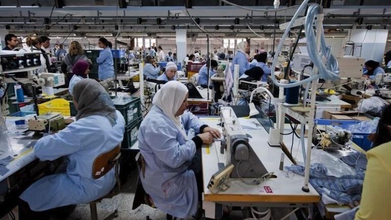 الشركات المغربية العاملة في قطاع صناعة الملابس الجاهزة تنجح في ولولج اسواق اوربا ودول افريقيا جنوب الصحراء